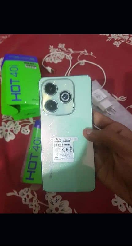 infinix hot 40i 8+8 128 2