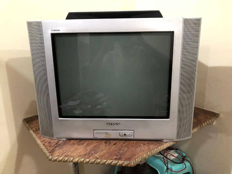 ORIGNAL Sony tv 24 inch with woofer system 3