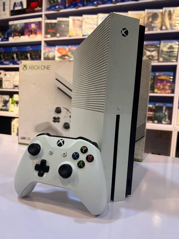 Xbox 1 S 1