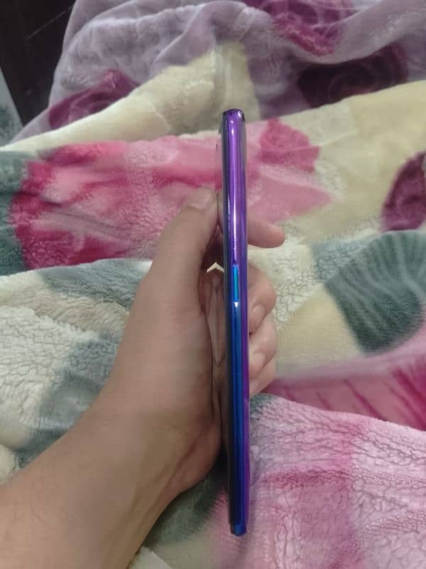 OPPO Reno Z 1