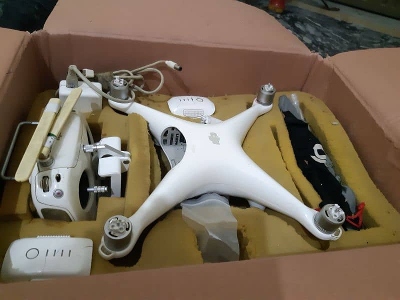 Dji Drone Phantom 4 aircraft 1