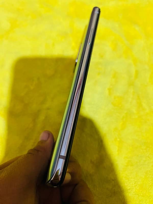 One Plus 8T 12/256gb. 5