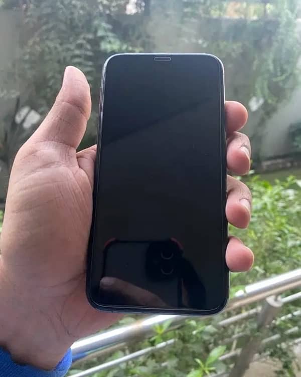 iPhone  11 pro 256 gb Pta approved 0