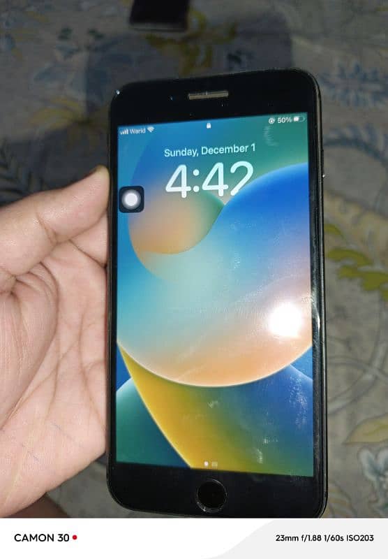 iPhone 8 plus 256 gb pta 6