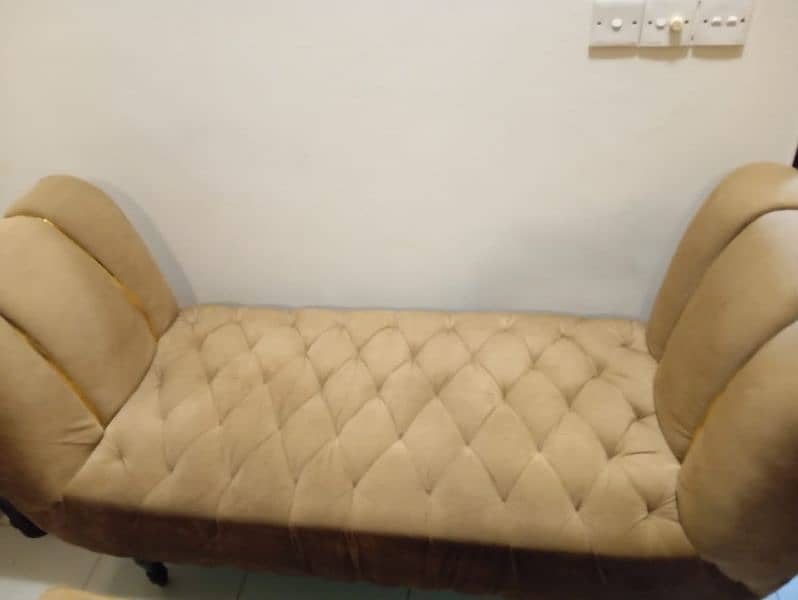 deewan, settee with puffies for sale 2