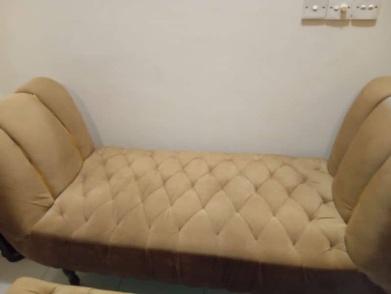 deewan, settee with puffies for sale 3