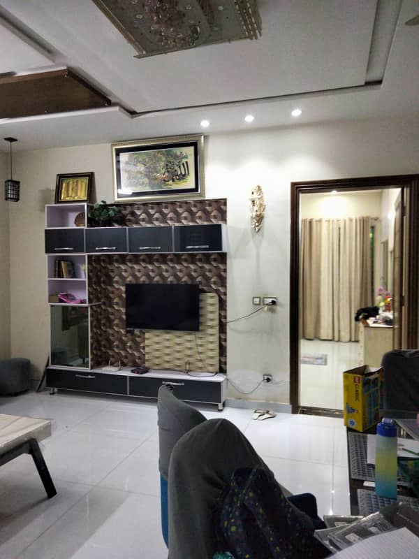 MIAN ESTATE OFFERS 10 MARLA BRAND NEW TYPE LOWER PORTION FOR RENT FOR SMART FAMILY 16