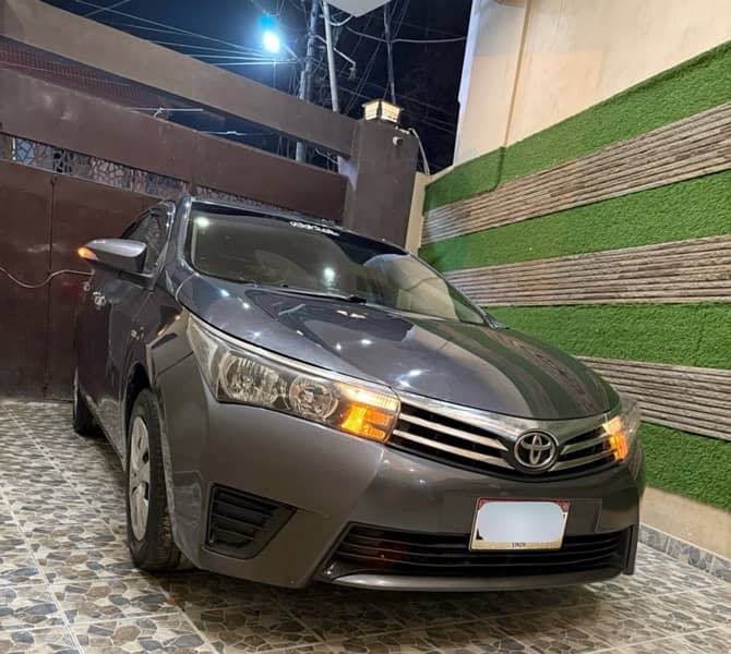 TODAY SALE URGENT Toyota Corolla GLI 2017 1st owner Car MY OWN CAR 6