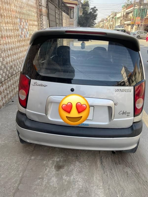 Hyundai Santro 2004 model geniuine car home used car non accidental 1