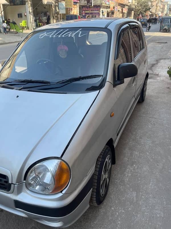 Hyundai Santro 2004 model geniuine car home used car non accidental 2