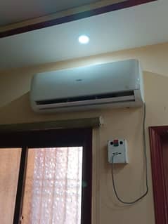 #Aircondtiner 1.5 Ton sale