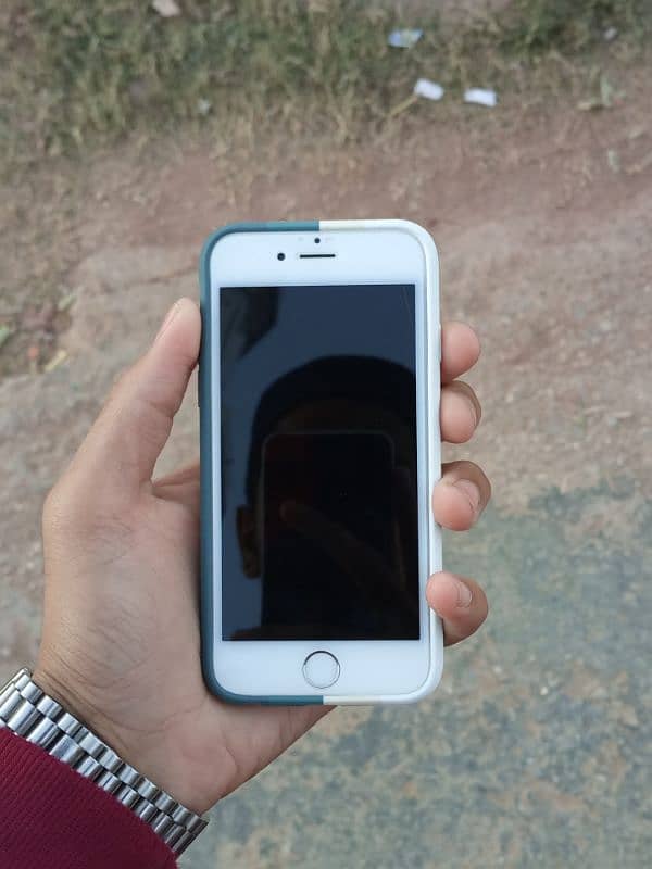 IPhone 6 non PTA 64 GB 1