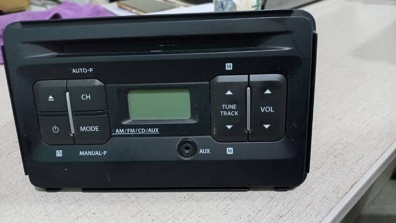 CD Audio Player With Aux , Came With Japanese Car 0