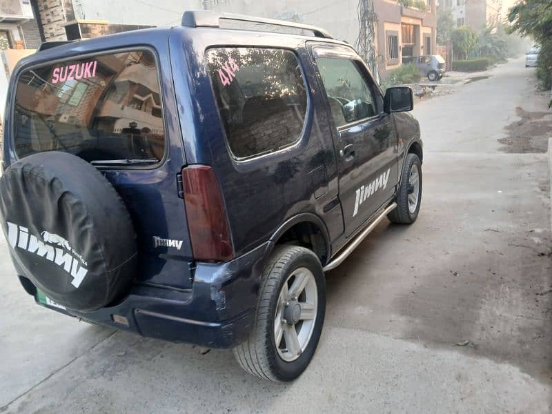 Suzuki Jimny 2010 4