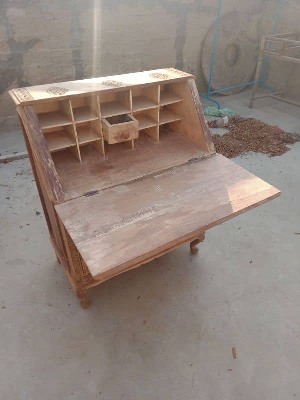 writing table desk 3