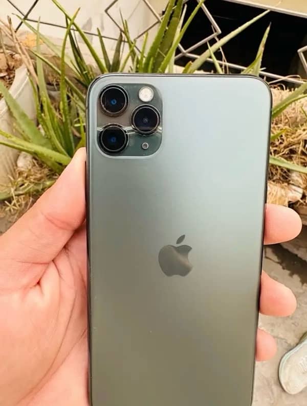 iPhone 11 Pro max 64gb factory unlock 0