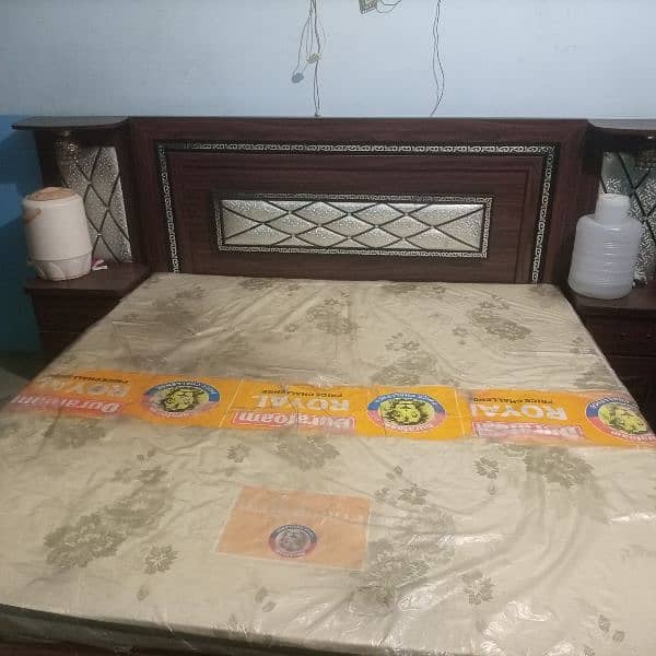 Bed for sale with matress and side table 1