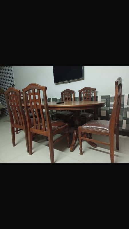 Dining table for sale 3