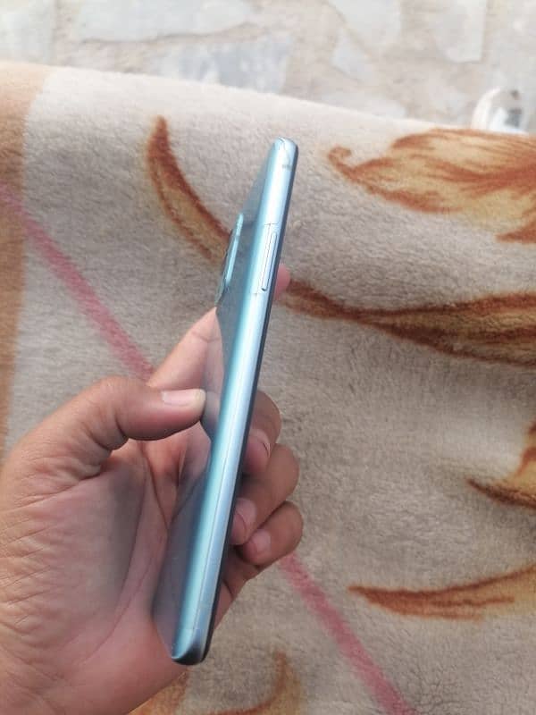 OnePlus 9r 8gb 128 GB PTA ok 10 by 10 Oxygen Os 14 1