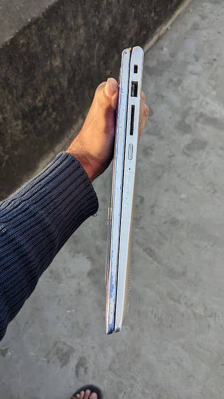 Lenovo Yoga 530 i7 8th generation 4