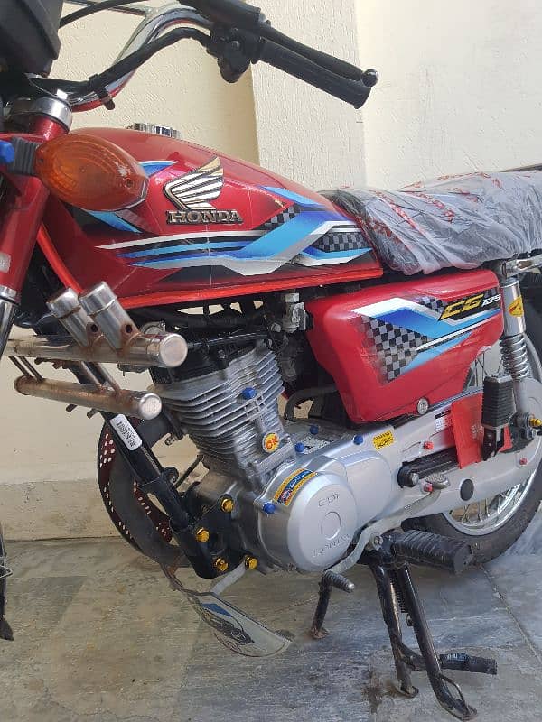 Honda CG model 24 all Punjab registered available in abbottabad 4