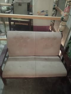 Sofa set 5 seaters just like new