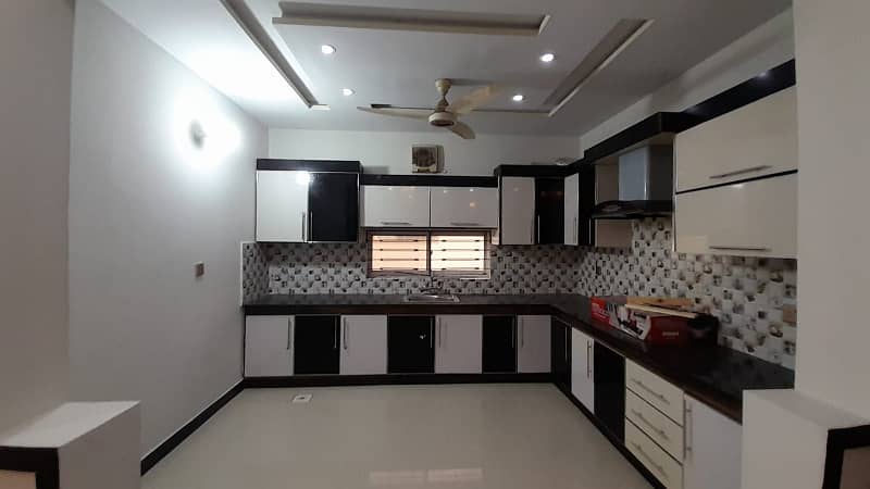 10 Marla Upper Portion Available For Rent In Overseas A Block Bahria Town Lahore 1