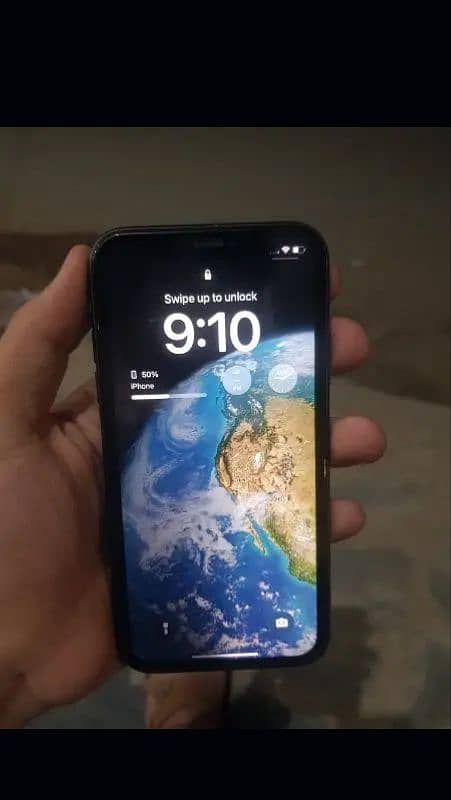 iphone 11 256GB,,,,,0,3,1,2,7,7,0,3,6,2,7 3