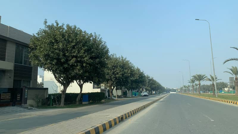 DHA 9 Town Block C 5 Marla Residential Pair Plot For Sale 5