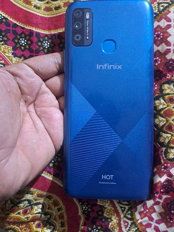 Infinix hot 9play 1