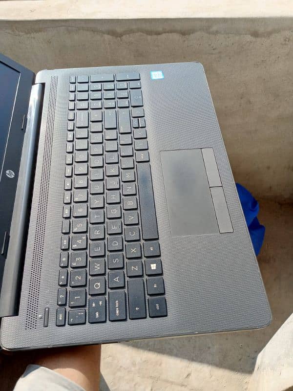 HP i5 8th generation RAM 8gb SSD 256gb condition 10 by 10 7