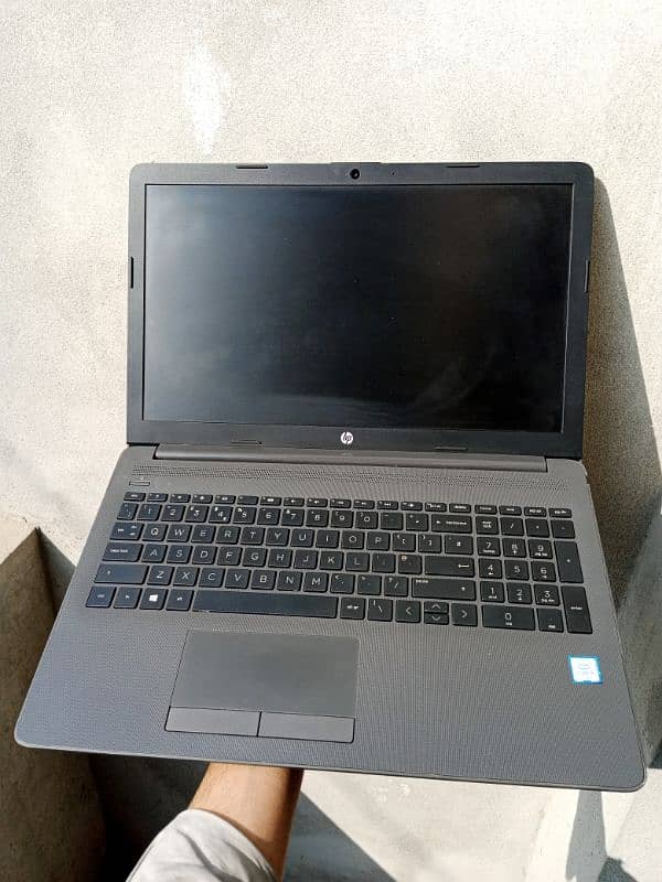 HP i5 8th generation RAM 8gb SSD 256gb condition 10 by 10 8