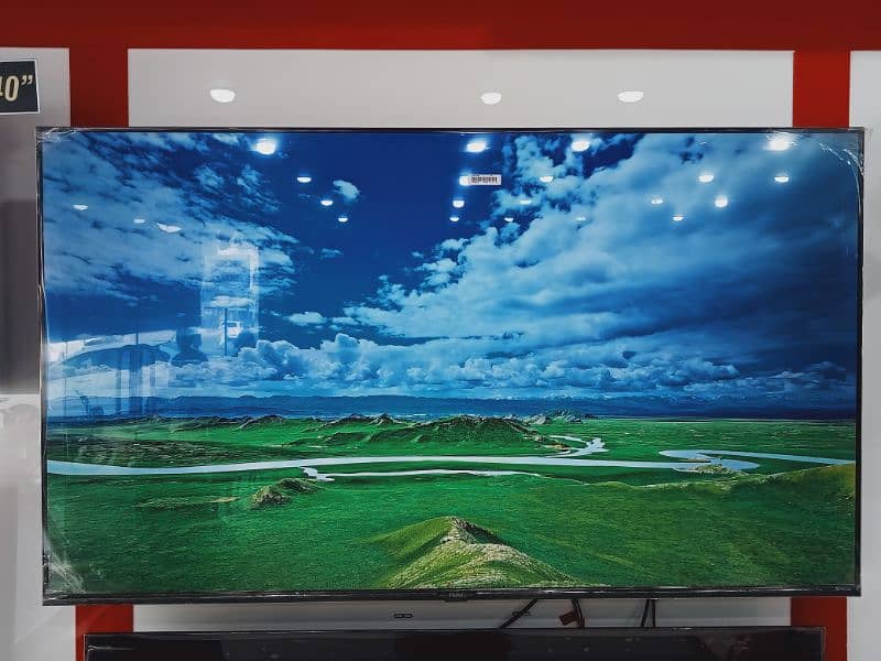 32" QLED Google TV 1