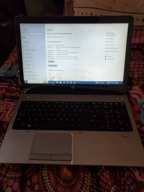 HP Laptop Amd A8 5th Generation 1