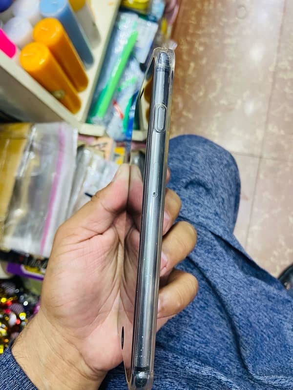 iphone 8 plus (03418805256) 6