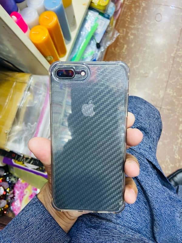 iphone 8 plus (03418805256) 8