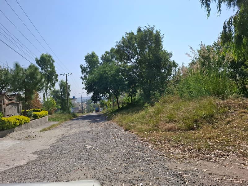 Plot For Sale in Aghosh 1 Islamabad . Level Plot 7