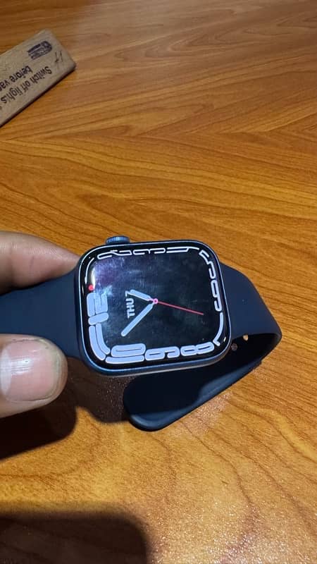 apple watch series 7 45mm GPS 2