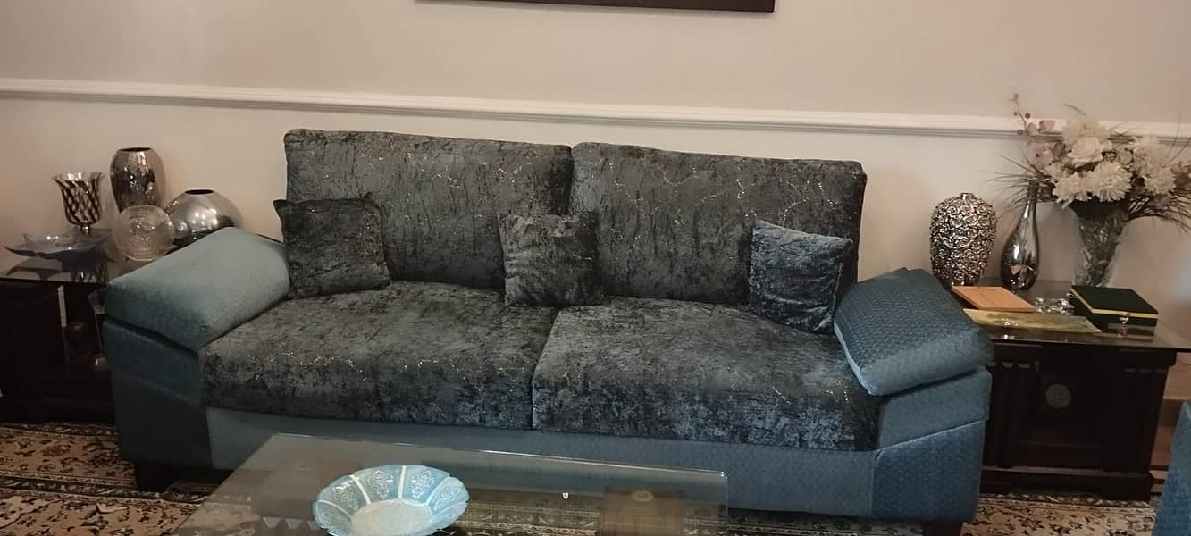 Sofa Set 6 seater with 2 coffee chairs 1