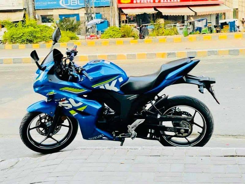 Suzuki 150cc just like a brand new bike 1