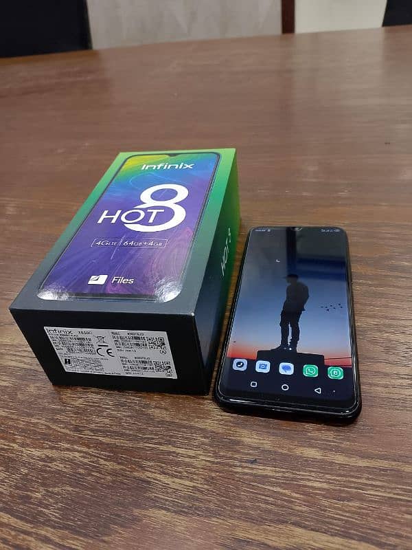 4 gb 64 gb Infinix 1