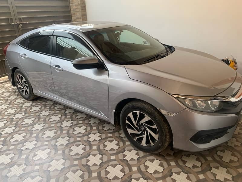 Honda Civic Oriel 2018 0