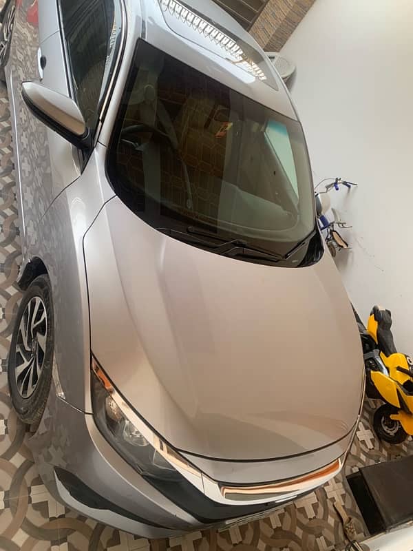 Honda Civic Oriel 2018 1