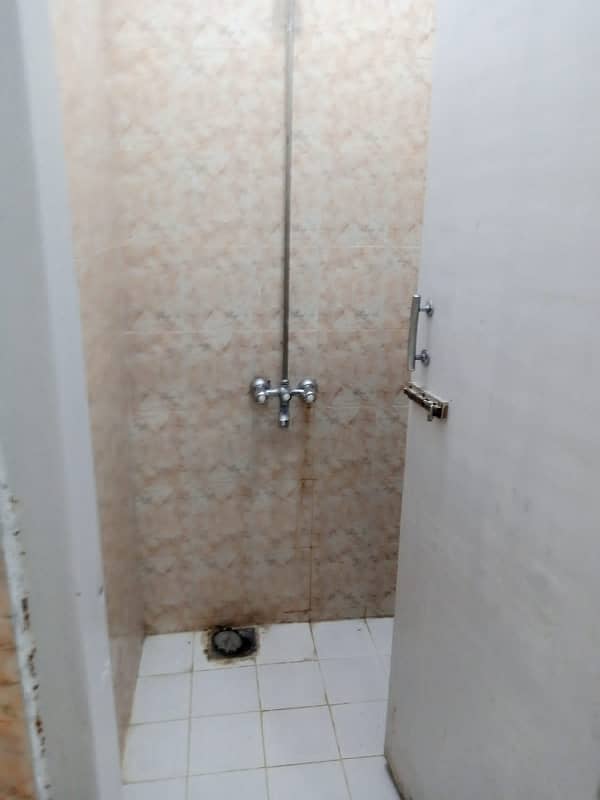 E type 3rd floor flat for rent Islamabad 1