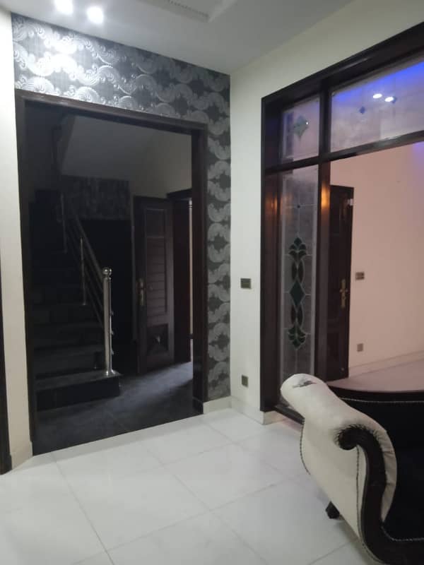 5 Marla Luxury House Available For Rent in Tulip Block Bahria Town Lahore 2