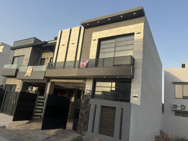 DHA RAHBAR BRAND NEW MODREN STYLE BEAUTIFUL HOUSE IS UP FOR SALE 1