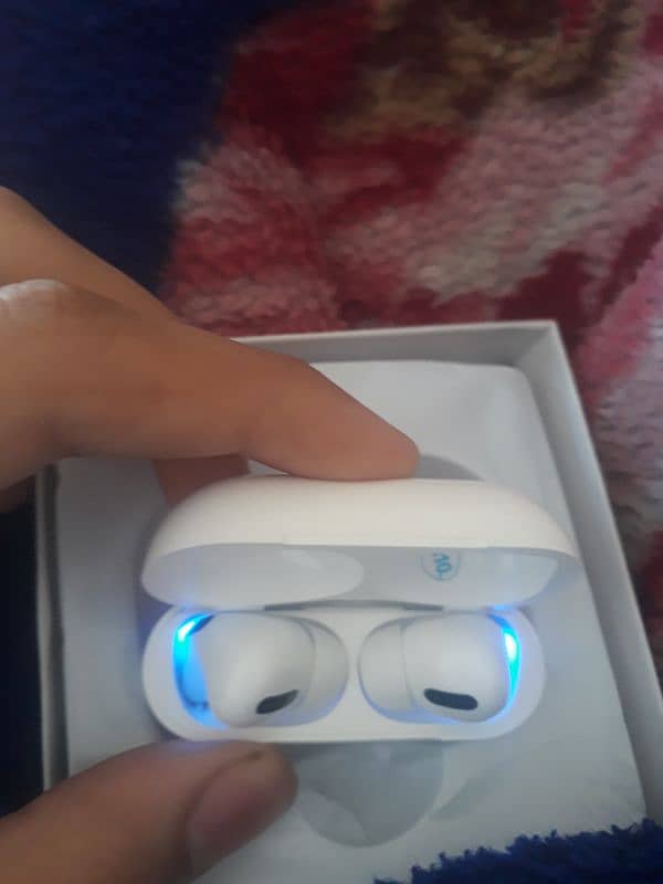 airpods pro 2024 2