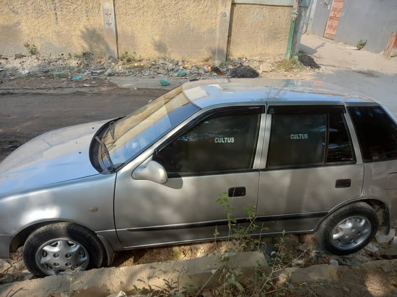 Suzuki Cultus VXL 2004 2