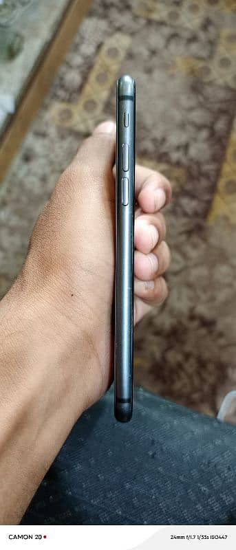 iphone 8 64gb Non PTA 3