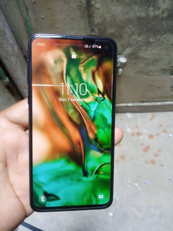 Samsung s10e 6GB 128 duile sim aprovd 0